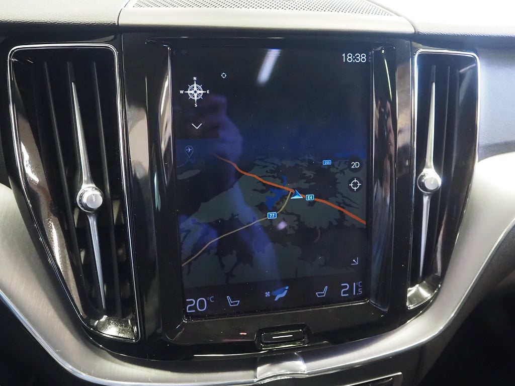 Volvo XC60 Recharge T6 AWD Inscription Exp Pano Drag P-Värm Kamera 2021