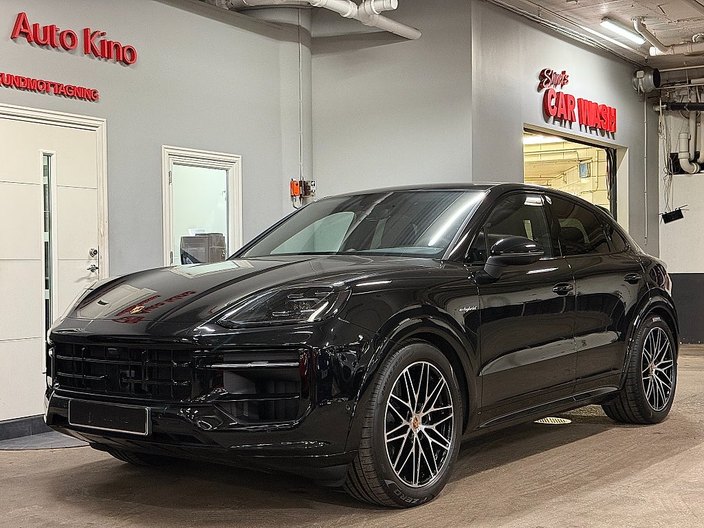 Porsche Cayenne E-Hybrid Coupé MOMS OBS SE SPEC SE PRIS 459MIL 