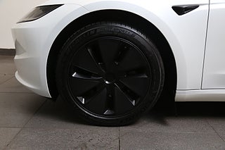 Sedan Tesla Model 3 7 av 31