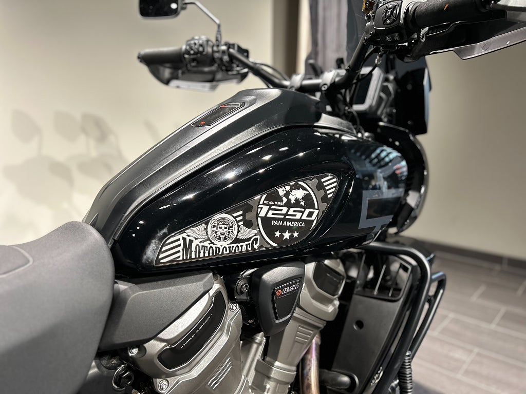 Harley-Davidson Pan America 1250 Special / Slip-on / Adaptive Ride Height