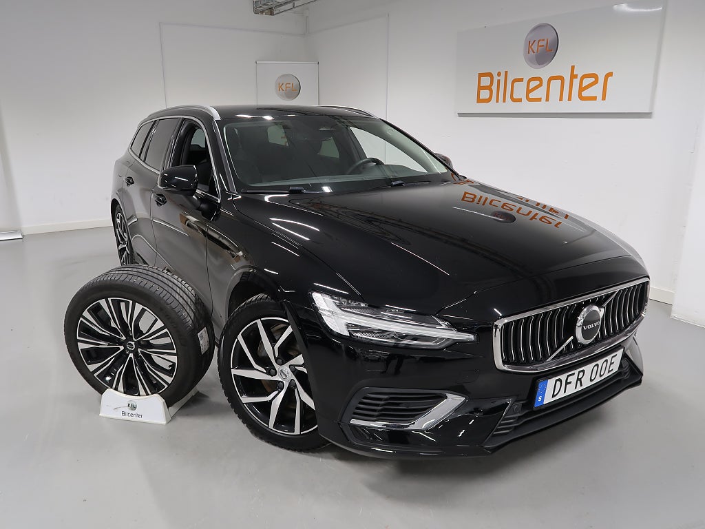 Volvo V60 *KFL 10 år 2,99%* Recharge T6 AWD *Long Range* V-Däck ingår Värm