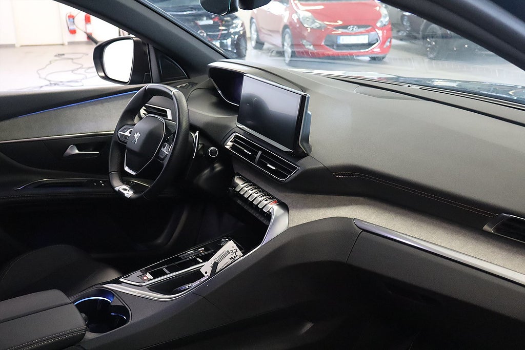 Bild på Peugeot 3008 GT 1.2 PT 130hk Aut - B-KAMERA, CARPLAY, NAV