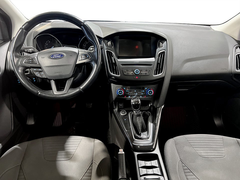 Bild på Ford Focus Titanium 1.0 EcoBoost 100hk NAVI BACKSENSORER