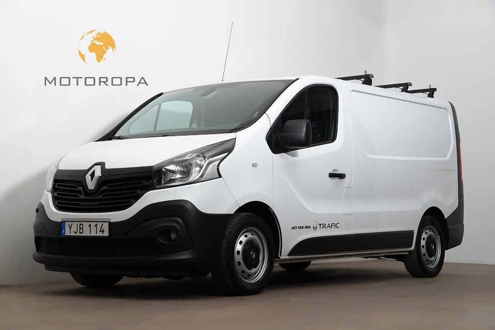 Renault trafic 2.9t 1.6l D-Värmare/ Moms / Drag/5,95% ränta