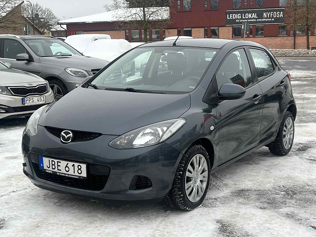 Mazda 2 5-dörrar 1.3 MZR Motorvärmare