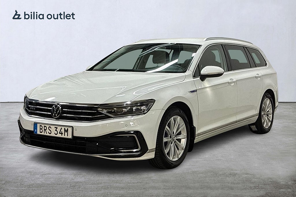 Volkswagen Passat Sportscombi GTE 1.4 TSI 218hk Navi Drag Backkamera MOMS