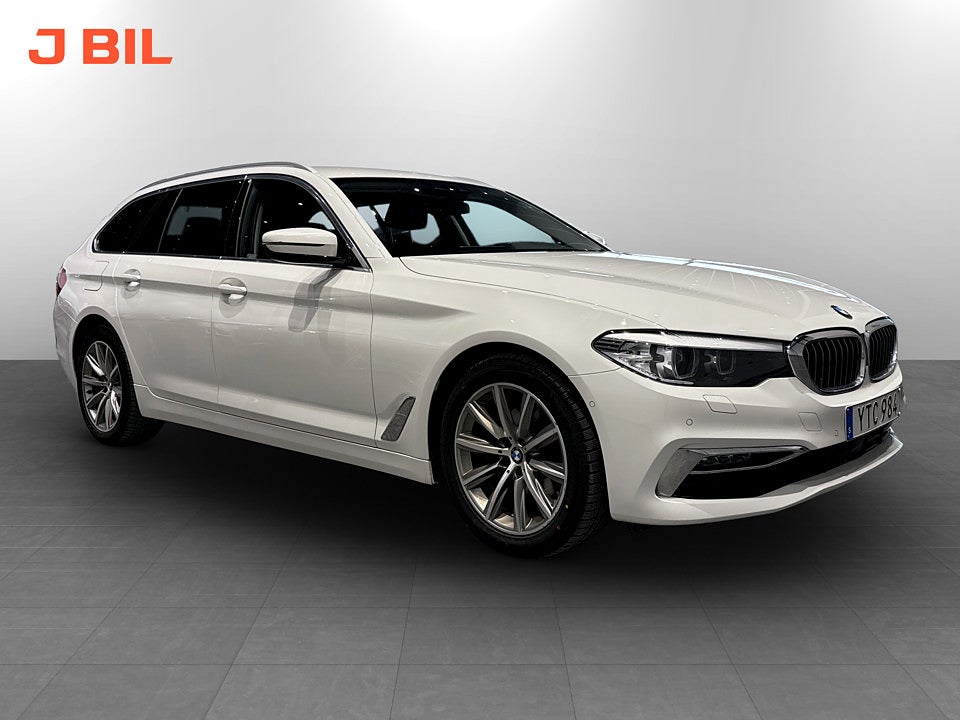 BMW 520d Touring Luxury Line 190hk Aut B-KAMERA DRAG RATTVÄRME