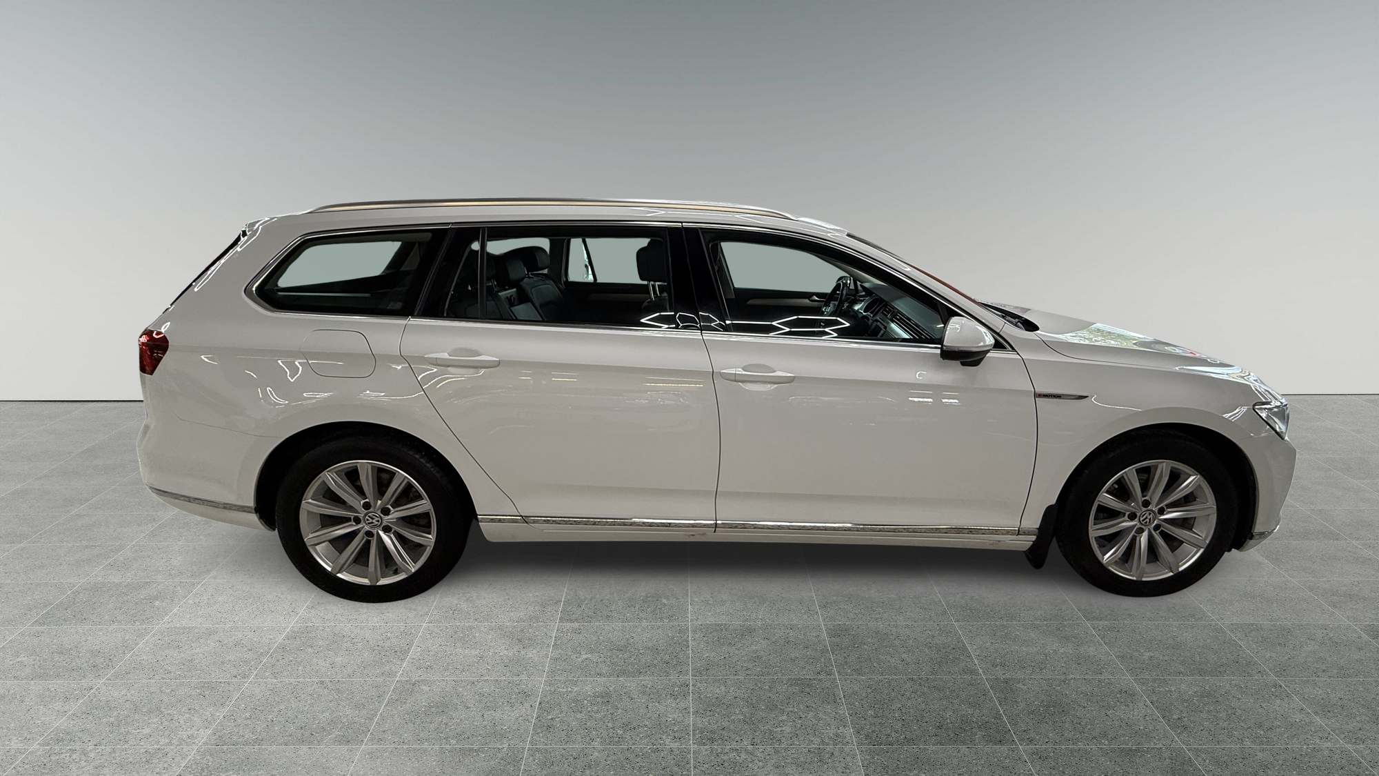 Volkswagen Passat 2016, bild 4/45