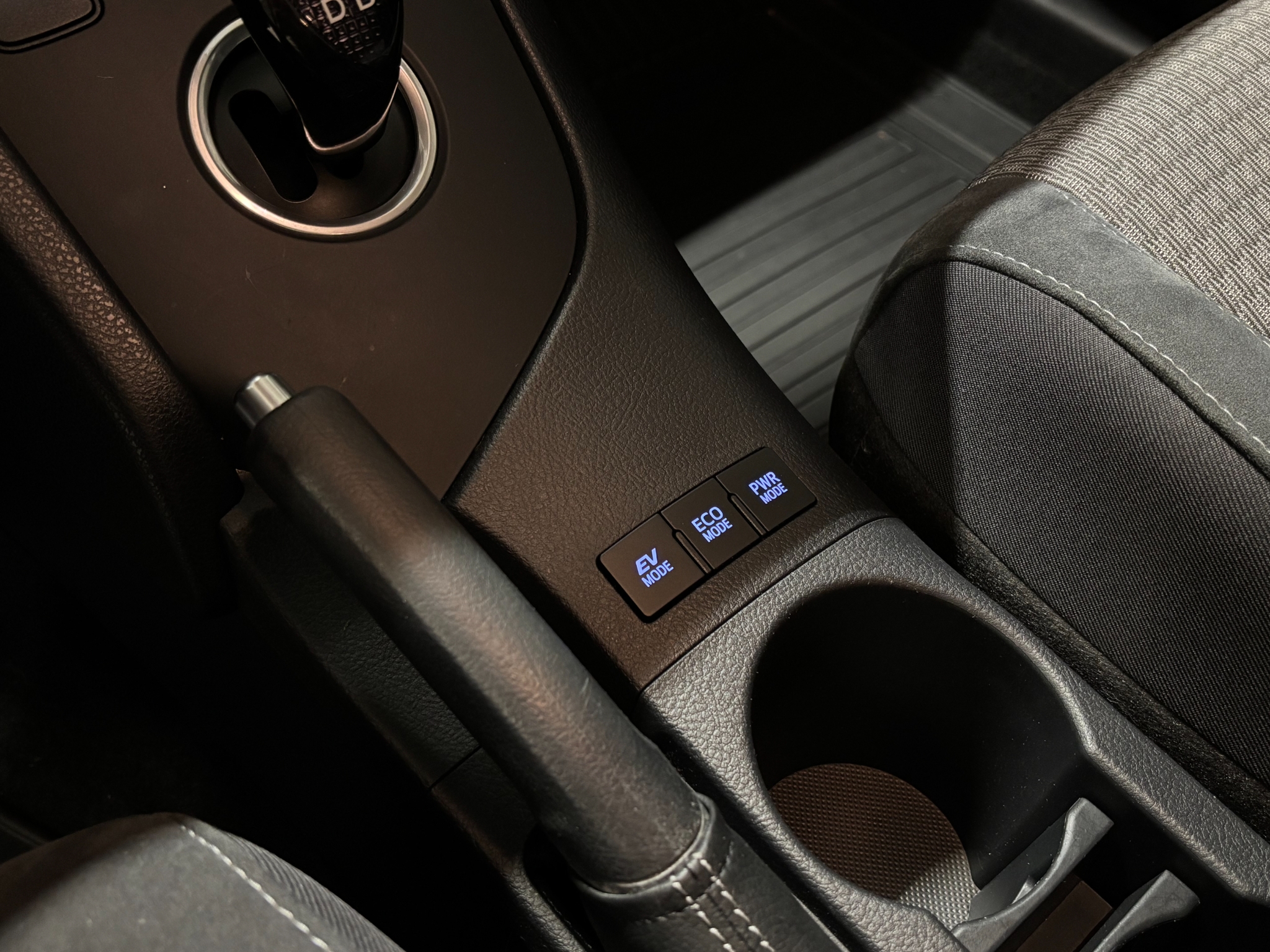Toyota Auris 2017, bild 6/10