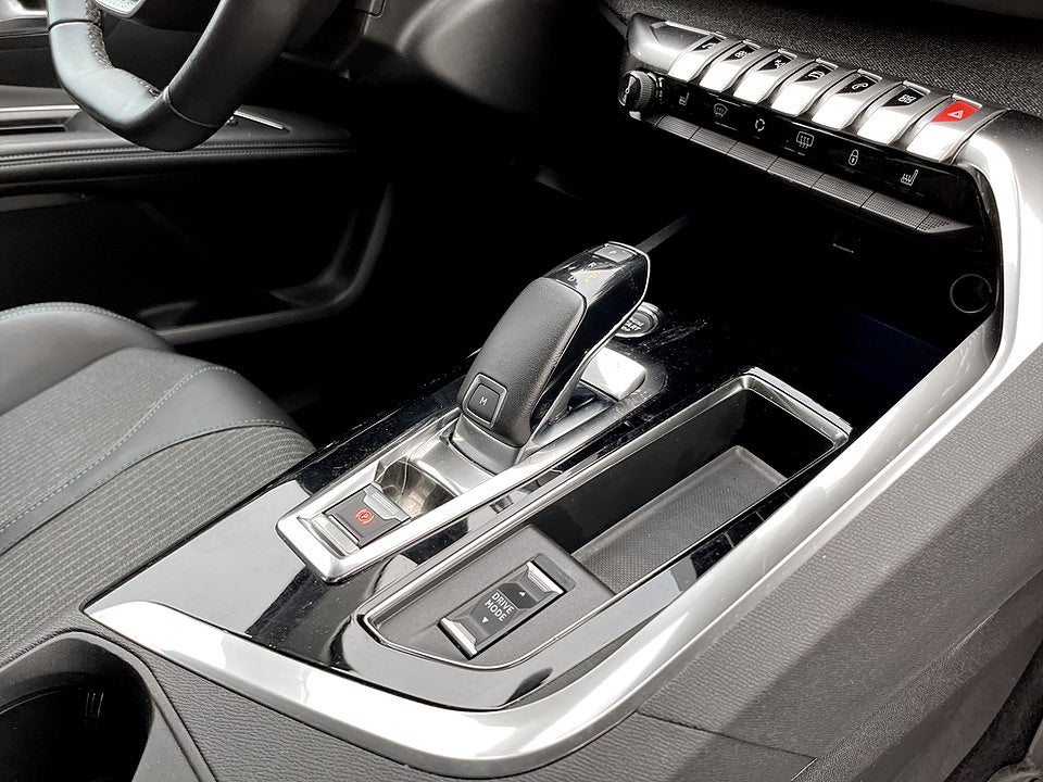 Bild på Peugeot 3008 Allure 1.2 PT 130hk Aut KAMPANJRÄNTA 3,99%