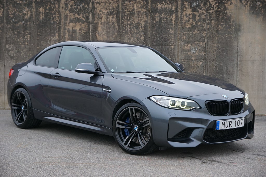 BMW M2 Manuell 370hk|H&K|Kolfiber|Sv-Såld|2-Brukare|