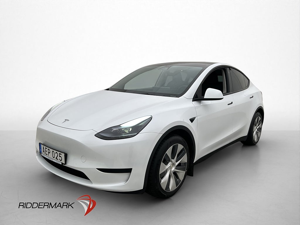 Tesla Model Y Standard Range Dragkrok MOMS Sv-Såld Autopilot