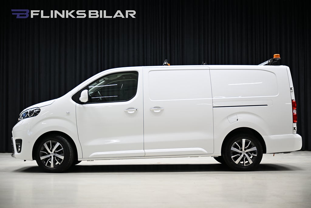 Toyota ProAce 122HK L3 Automat|Servicebil|Inredd|Dubbeldörr|Nedlackad