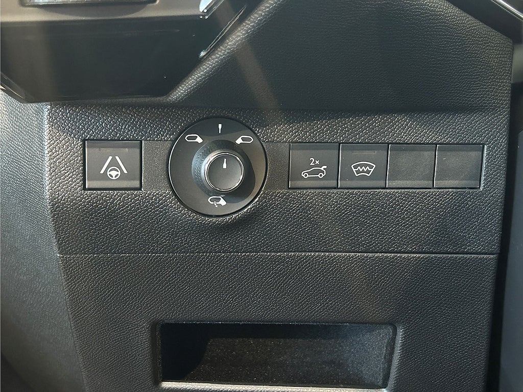 Bild på DS 7 Crossback Pallas 130hk Aut - DEMO