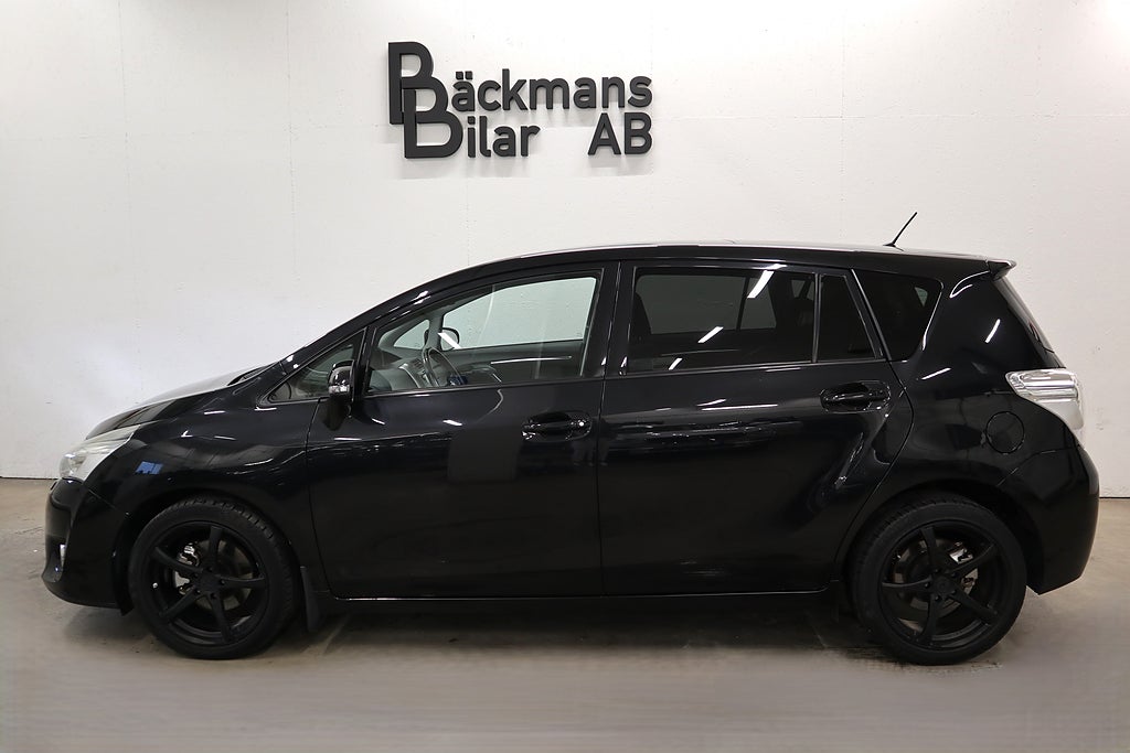 Toyota Verso 1.8 147 hk Auto Edition 50 Värmare Drag Kamera