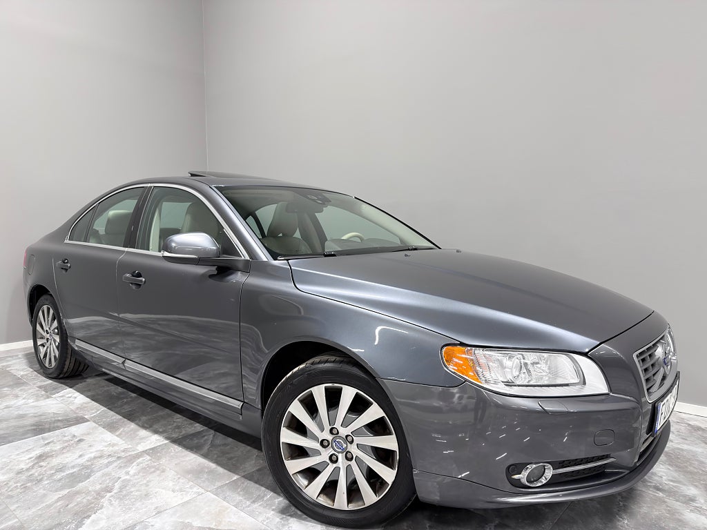 Volvo S80 D5 Auto/Summum/Drag/GPS/Värmare/Taklucka/VOC/1Ägare/215