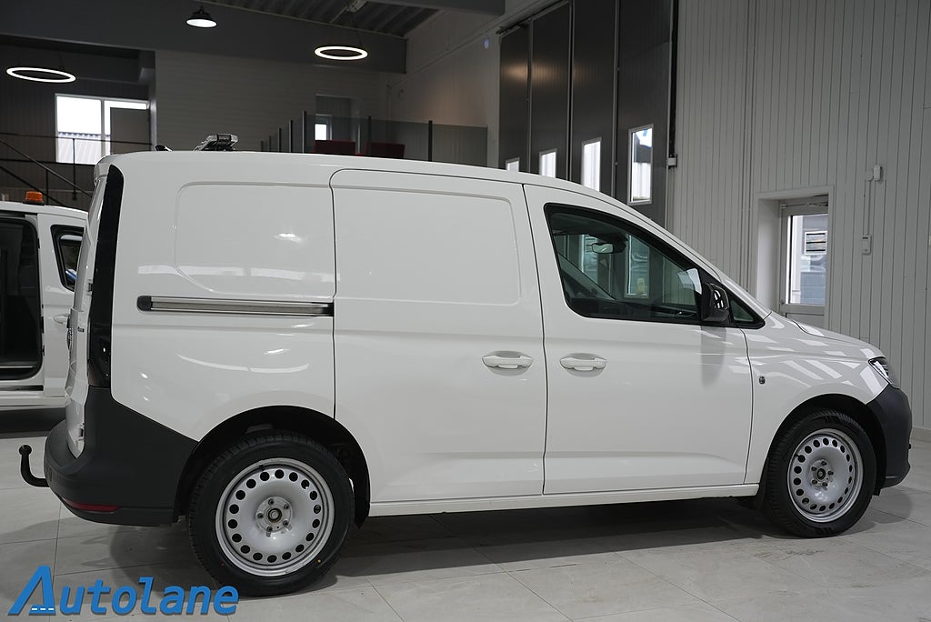 Volkswagen Caddy Cargo 2.0 TDI BMT 4Motion Värmare,Dragkrok,PDC,Carplay