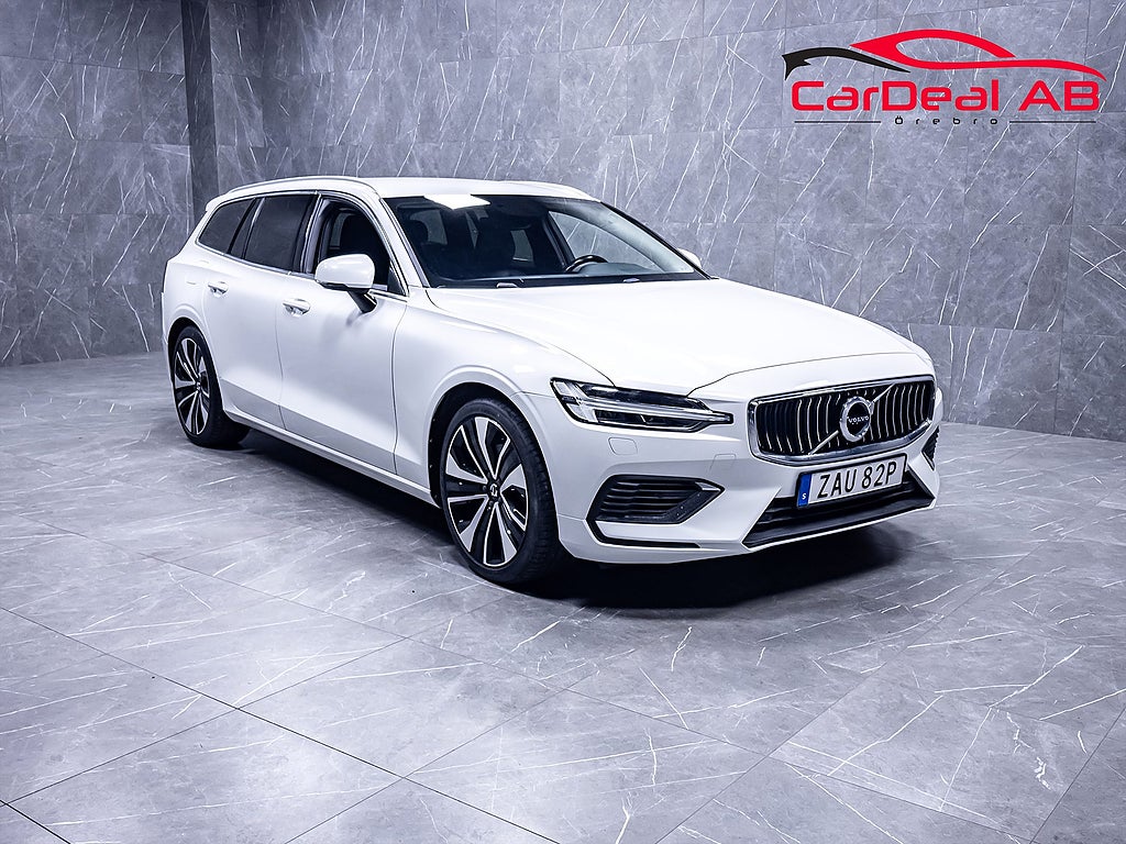 Volvo V60 Recharge T6 AWD Inscription H/K Kamera BLIS Drag MOMS