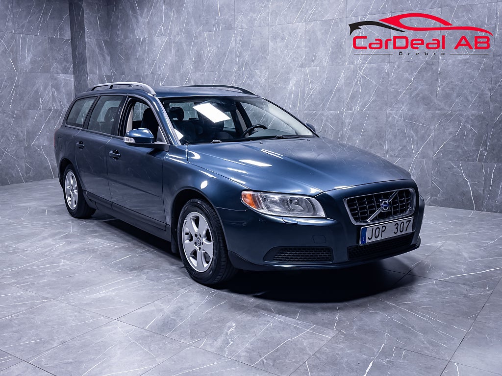 Volvo V70 2.5FT 200hk Geartronic M-Värmare Dragkrok Delläder