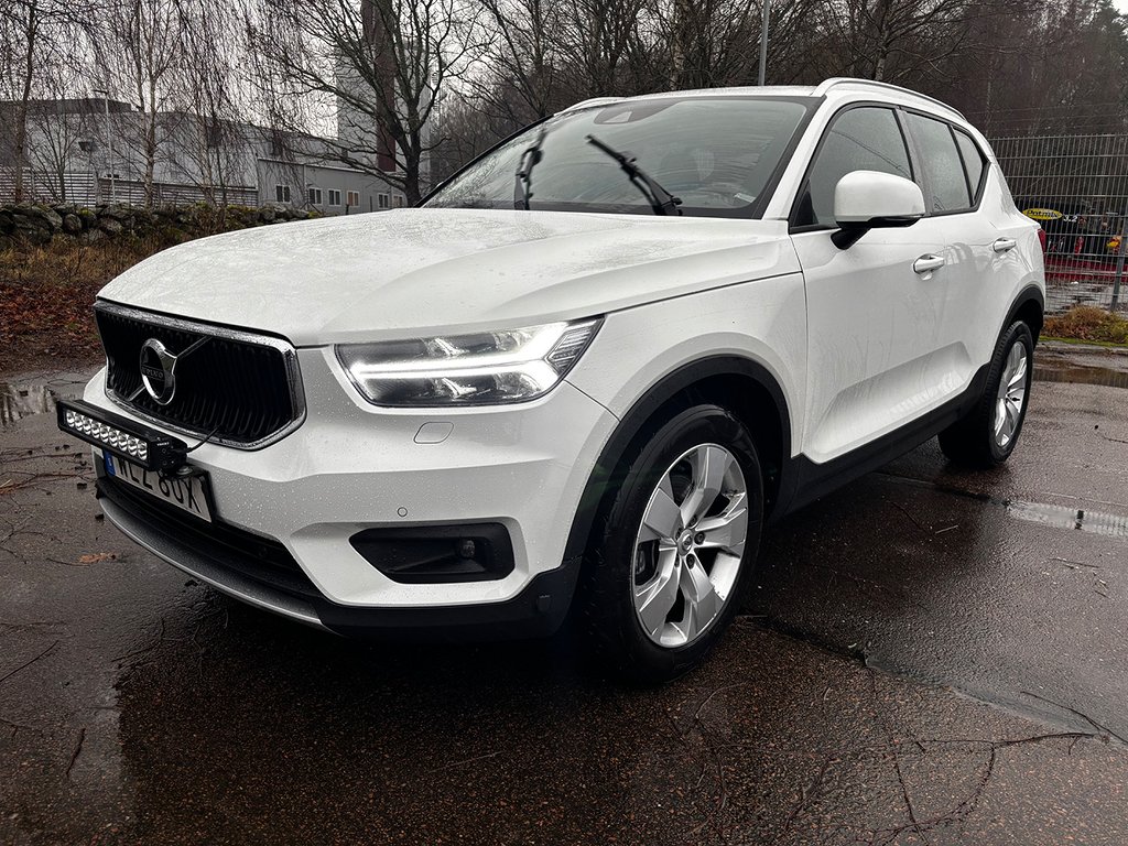 Volvo XC40 D4 AWD Automat Momentum Voc 1Ägare Euro6 MOMS/VAT