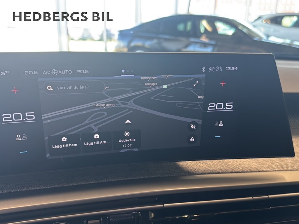 Peugeot 3008 Hybrid 1.2 PureTech 146HK thumbnail