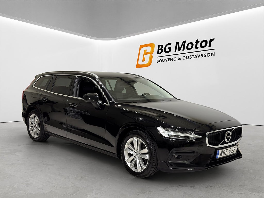 Volvo V60 D3 150HK Aut Momentum Adv SE II Drag/Värmare/PDC/BT