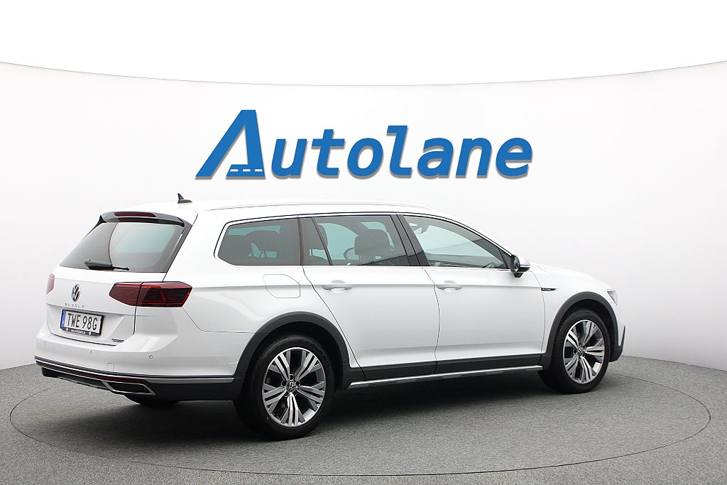 Volkswagen Passat Alltrack 2.0 TDI 4M Cockpit, Kamera, Drag, Värmare, Skinn