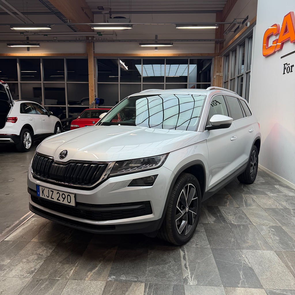 Skoda Kodiaq 7-Sits 2.0 TDI 4x4 Businessline Canton Kamera Värmare