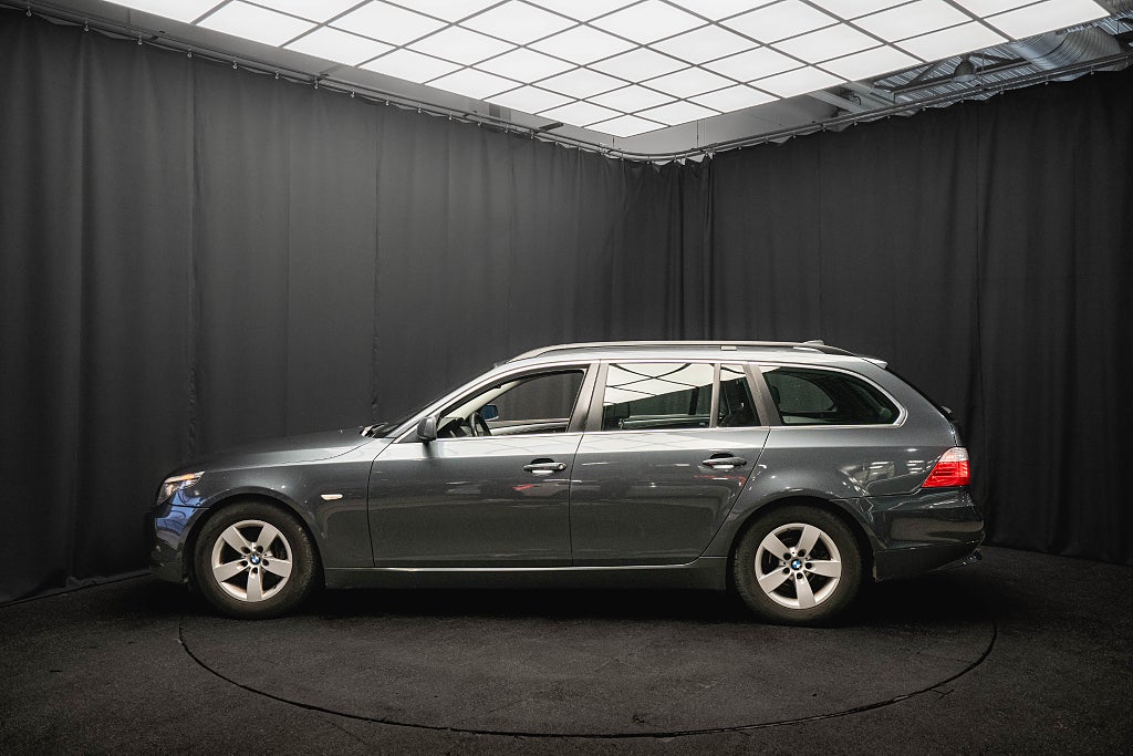 BMW 523I DAKOTA LÄDER DRAG P-SENSORER 3-ÄGARE 190hk