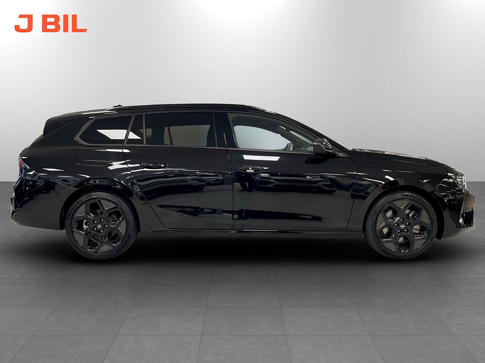 Bild på Opel Astra Sports Tourer GS PHEV 195hk - OMGÅENDE LEVERANS!