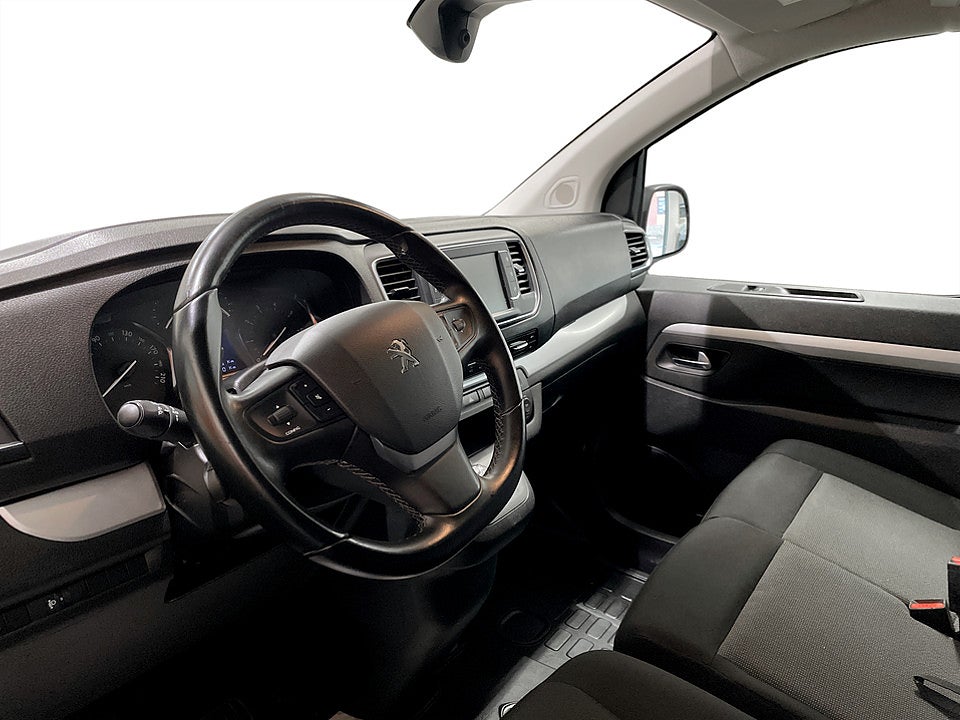 Bild på Peugeot Expert PRO+ 2.0 BHDi 180hk Aut L3 KAMPANJRÄNTA 3,99%