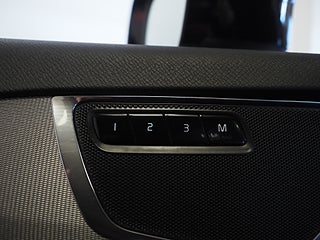 SUV Volvo XC90 19 av 28