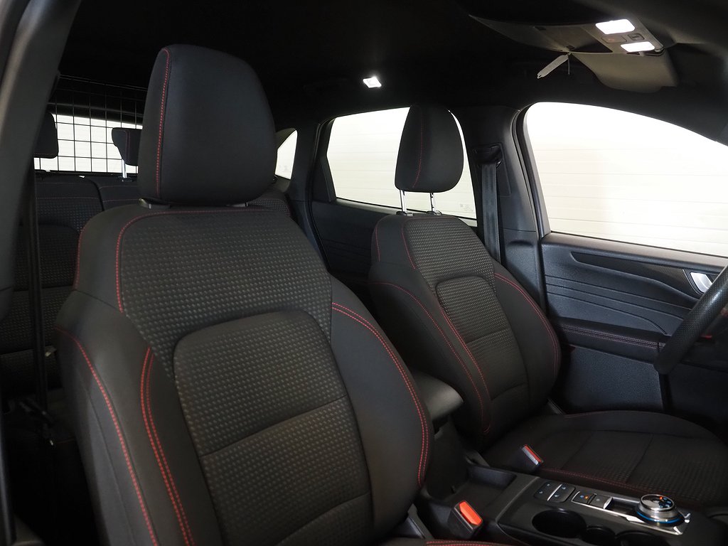 Ford Kuga ST-Line Plug-In Hybrid 225hk |Drag|Kamera|Navi| 2021