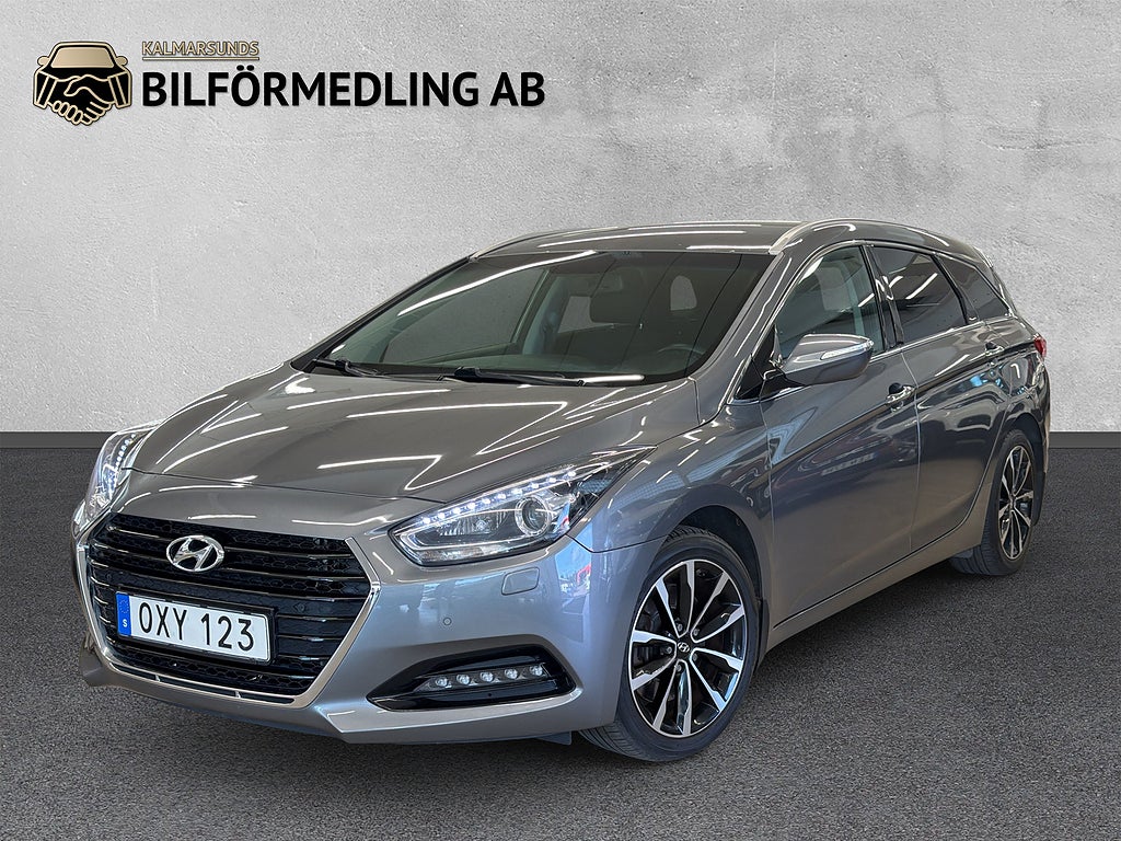 Hyundai i40 cw 1.7 CRDi ComfortPlus Drag B-kam Navi Nya Bromsar PDC