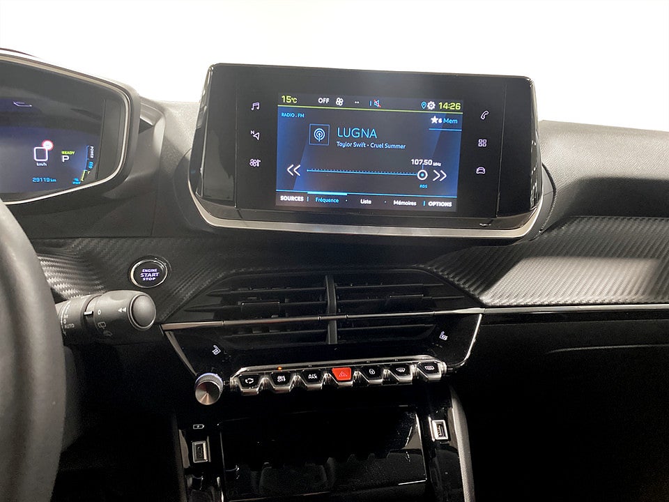 Bild på Peugeot E-208 Allure Pack 50kWh 136hk Aut CARPLAY