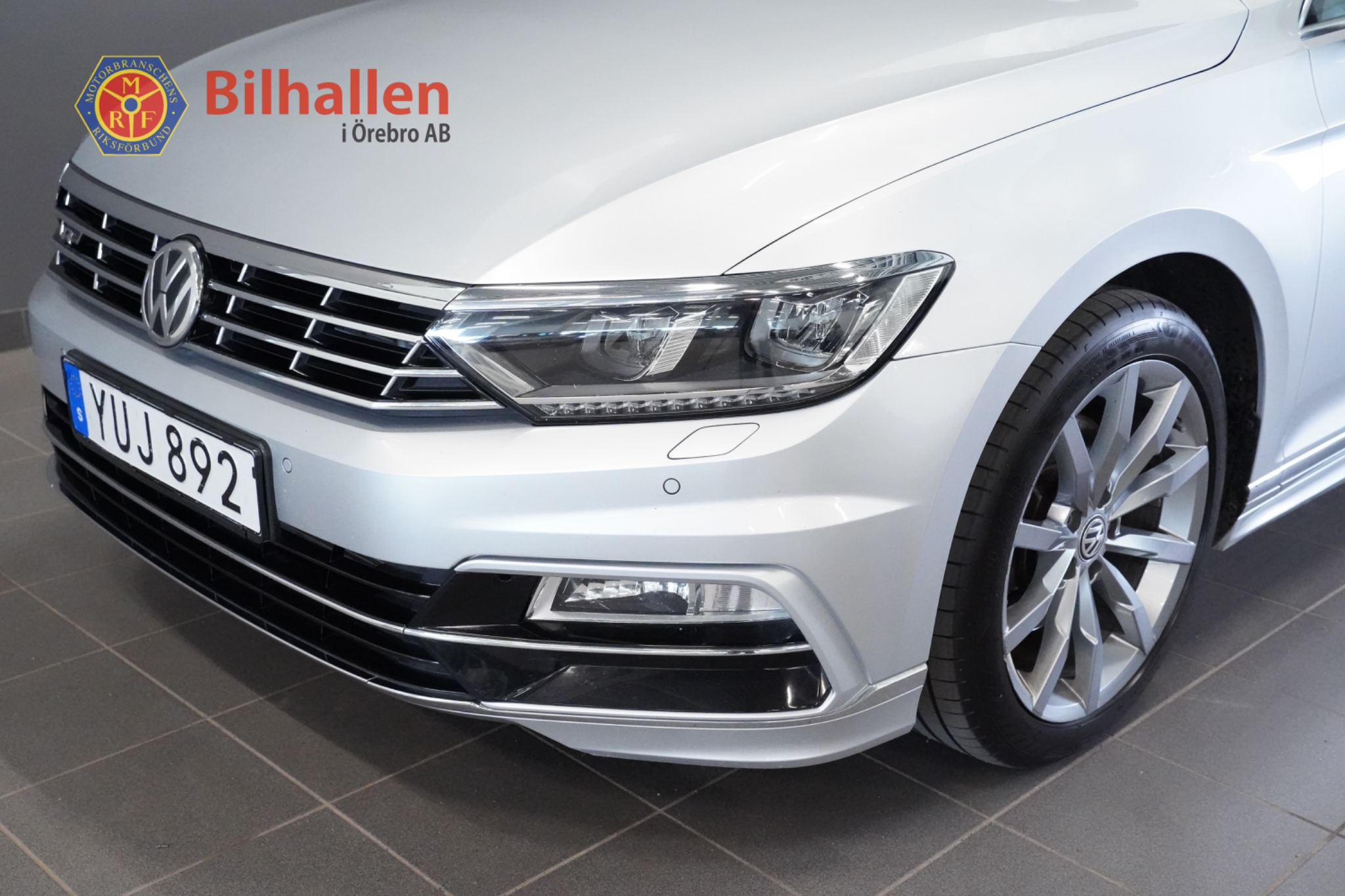 Volkswagen Passat 2018, bild 2/53