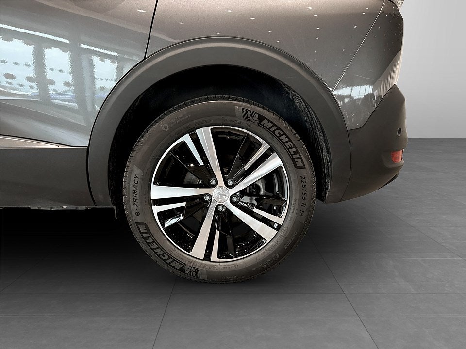 Bild på Peugeot 5008 GT 1.2 PT 130hk Aut - 7-SITS,B-KAMERA,NAV