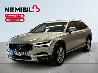 Volvo V90 Cross Country D4 AWD Pro Mvärme Dvärme Dragkrok Backkamera S&V-däck – bild 1