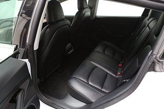 Sedan Tesla Model 3 21 av 23