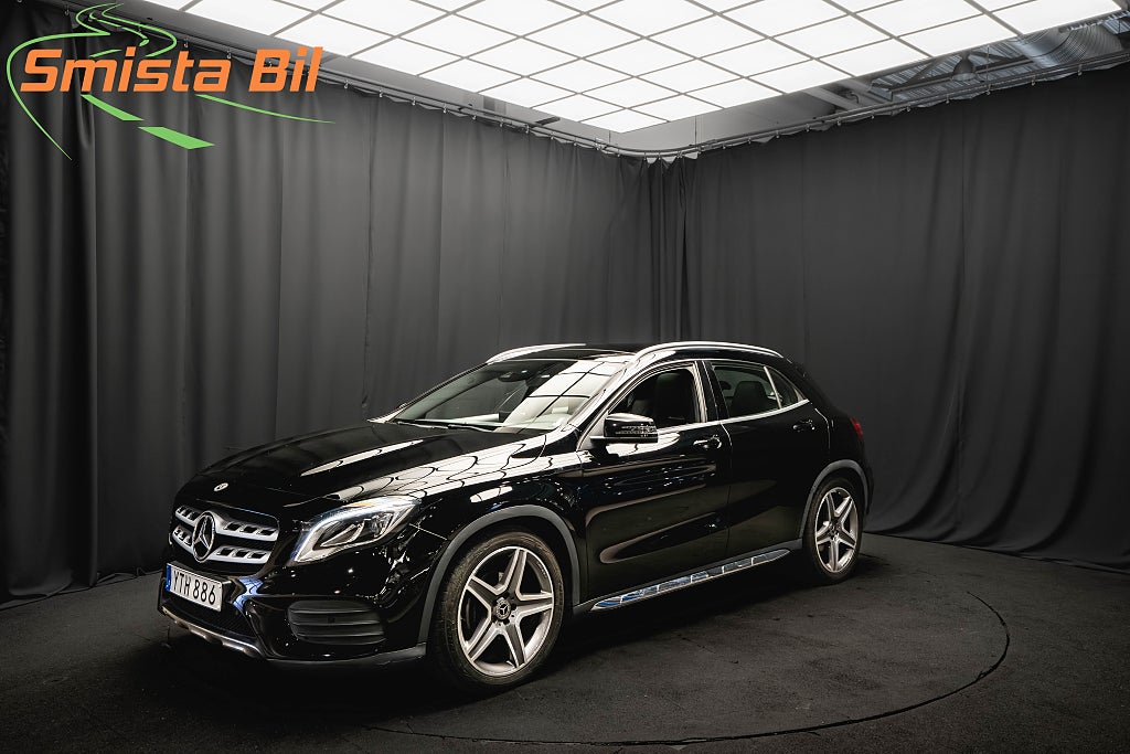 Mercedes-Benz GLA 200 d 4MATIC AMG PANORAMA KAMERA CARPLAY