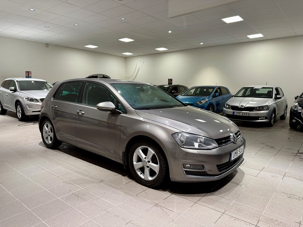 Volkswagen Golf 5d 1.4 TSI 140hk Aut /Highline /GPS/4,95% Ränta