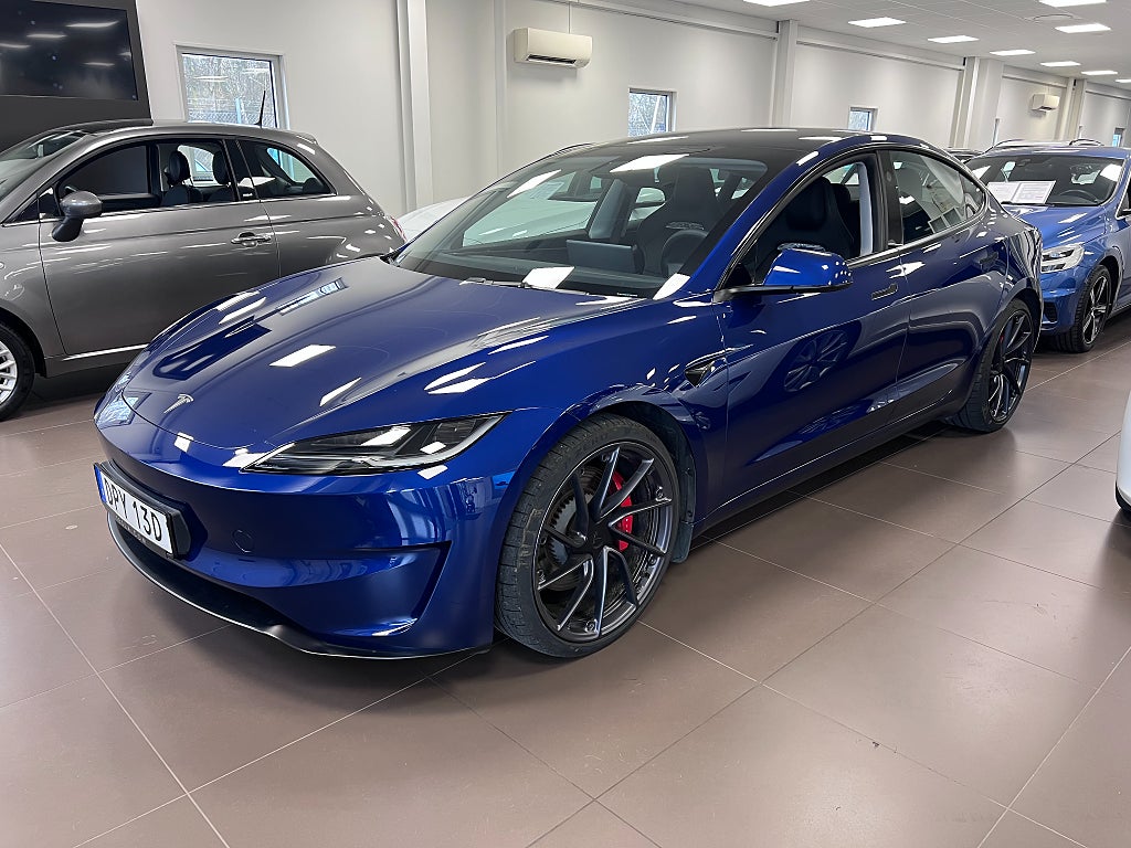 Tesla Model 3 Performance AWD 517hk