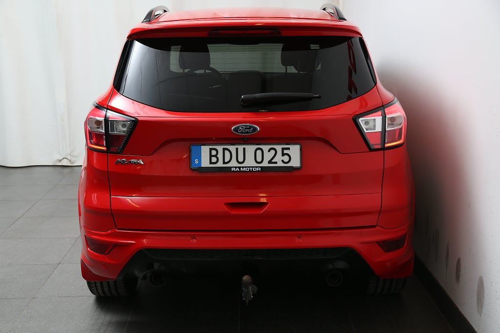 Ford Kuga 2,0 TDCi 180hk AWD ST-Line Aut Värmare Drag Stylingpkt 2018
