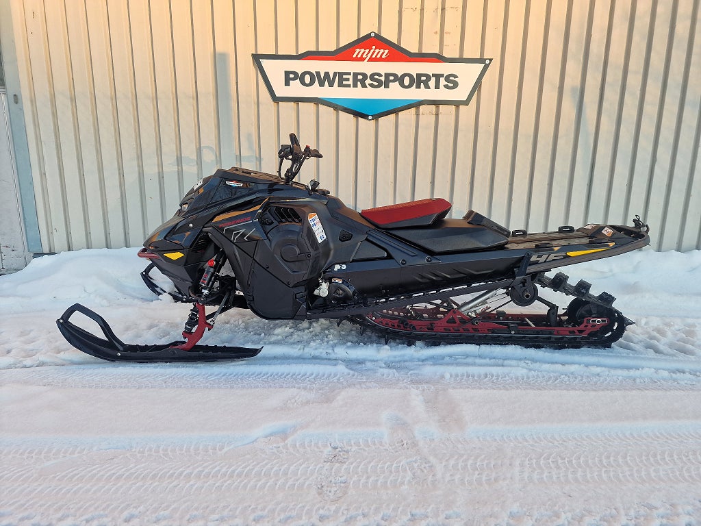 Ski-Doo Freeride 146" 850 E-tec   
