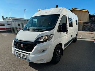 Husbil-halvintegrerad Rapido Van 56 130HK Automat 17 av 19