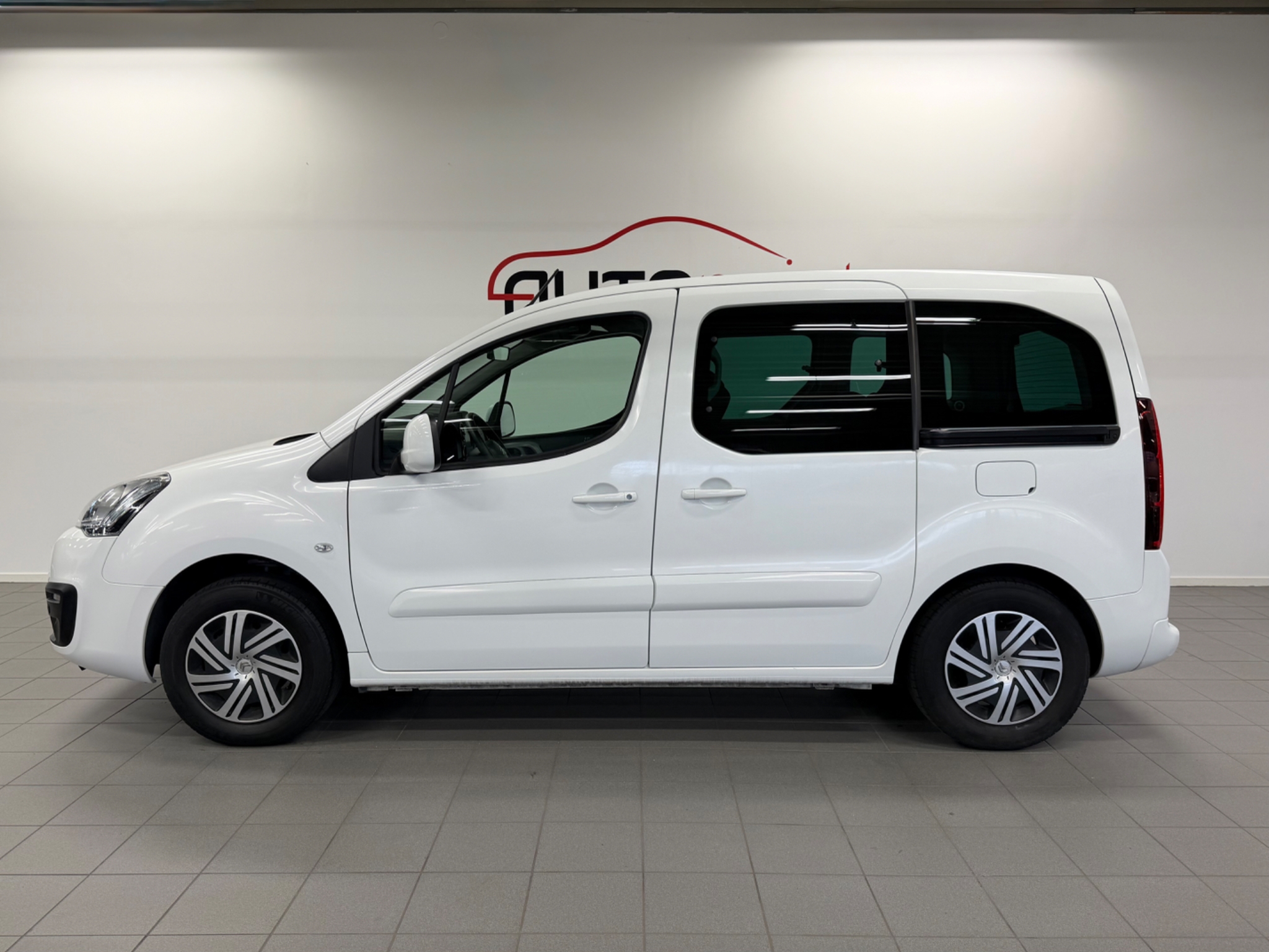 Citroen Berlingo 2017, bild 3/10