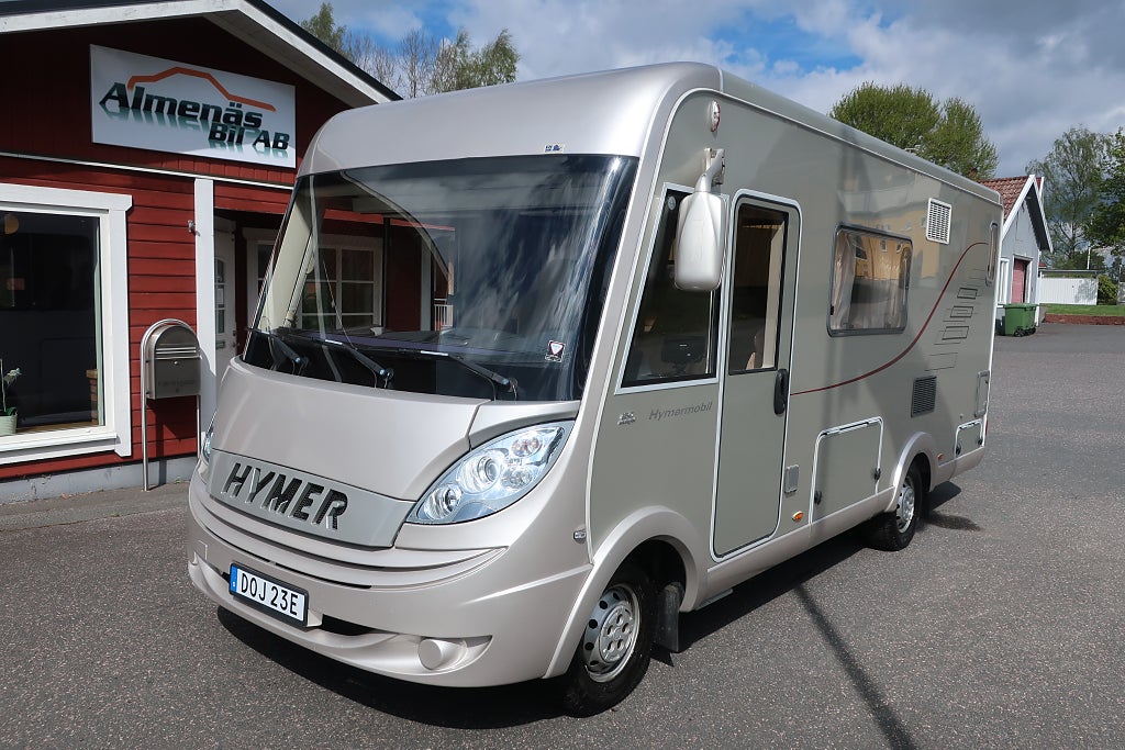 Hymer B544 /Dragkrok/Cykelställ/MKT Fin/ Smidig och praktisk husbil