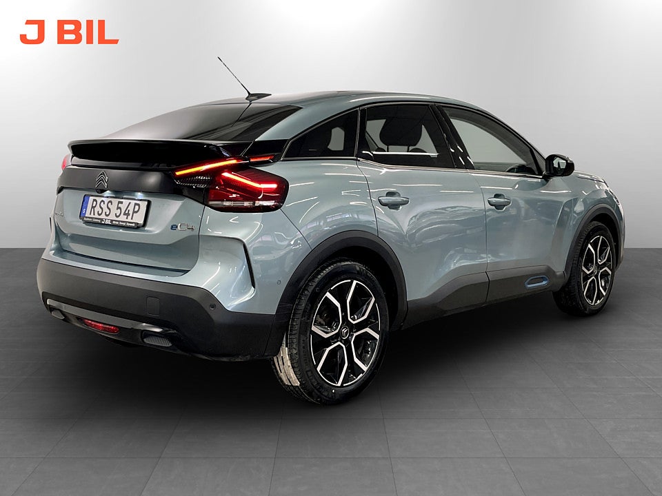 Bild på Citroën e-C4 Shine 50kWh 136hk Aut B-KAMERA CARPLAY