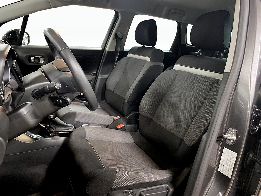 Bild på Citroën C3 Aircross Shine 1.2 PT 130hk Aut - CARPLAY, BACKSENSORER