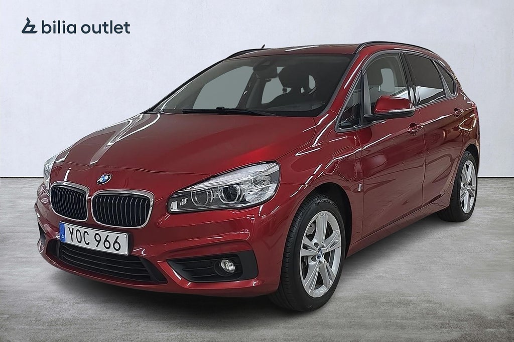 BMW 225xe Active Tourer Advantage Panorama Keyless Navigation HUD